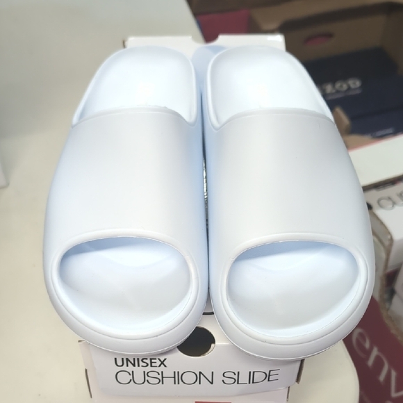 32° Cool Cushion Slides Unisex - Picture 1 of 8